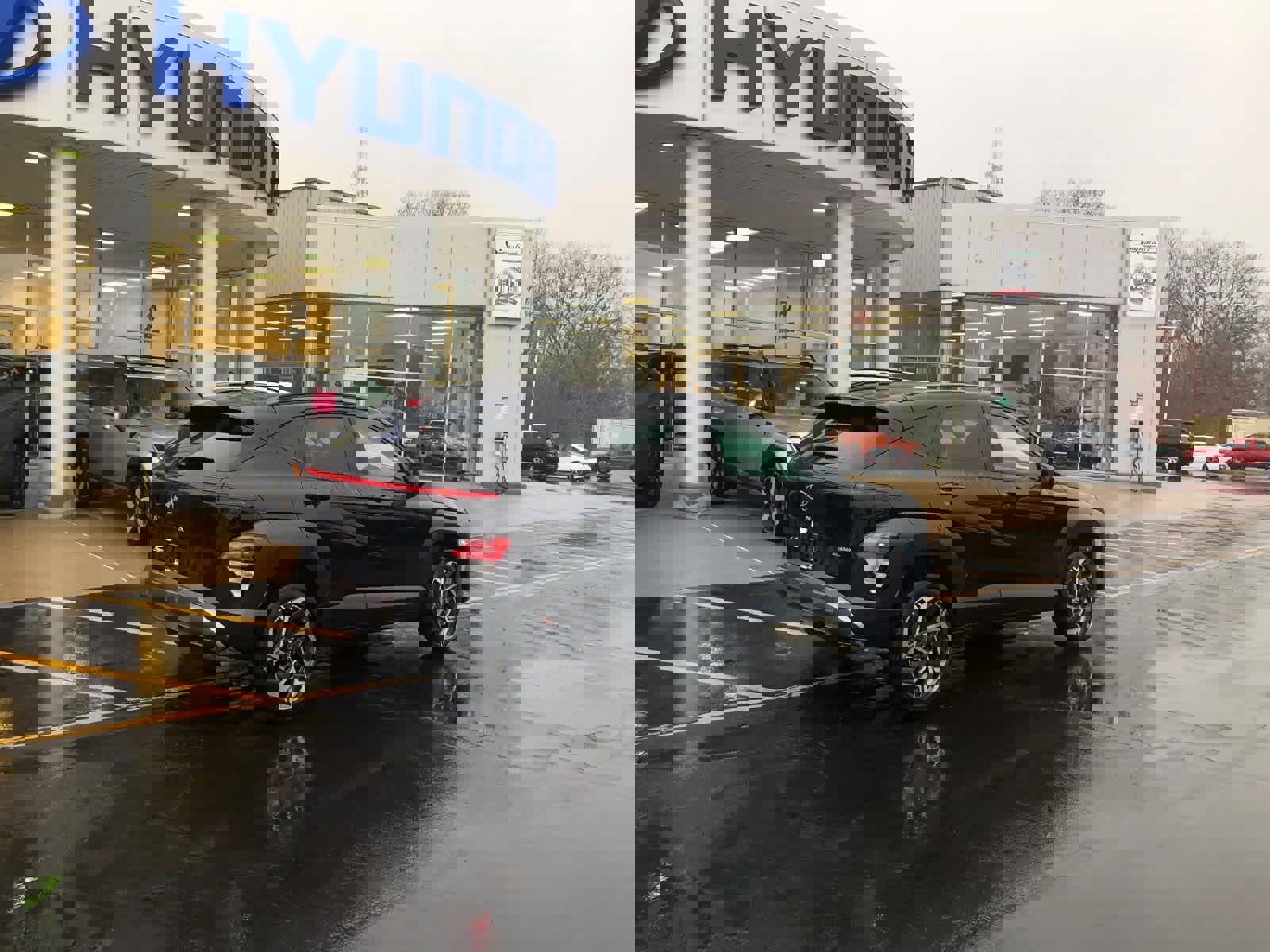 New 2026 Hyundai Kona SEL Premium image 2