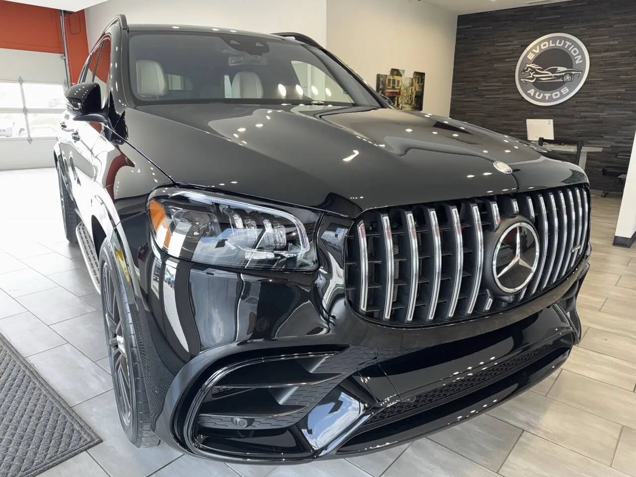 Used 2025 Mercedes-Benz GLS 63 AMG 4MATIC w/ Warmth & Comfort Package image 1