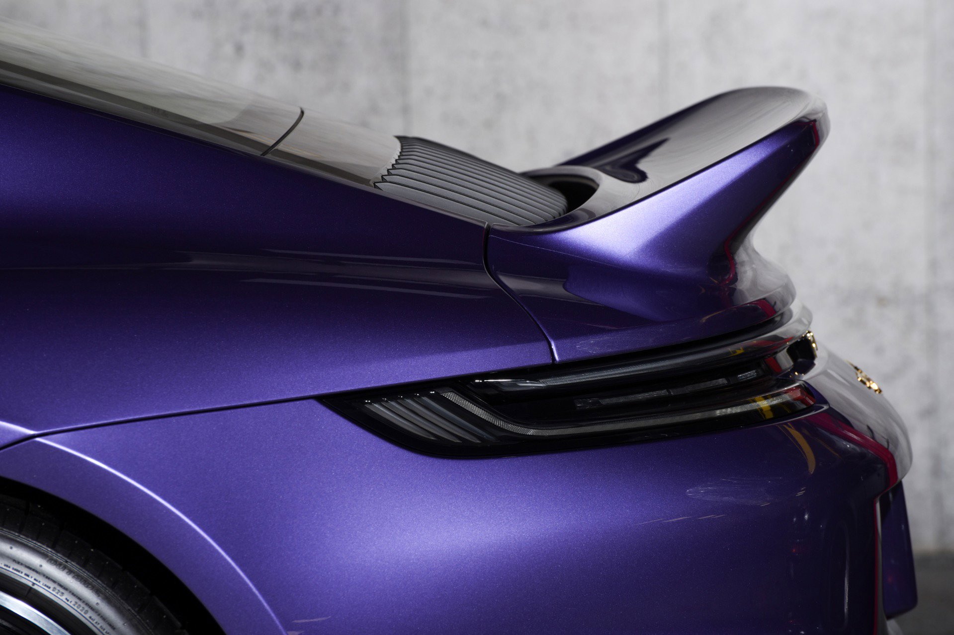 Used 2023 Porsche 911 Sport Classic image 37