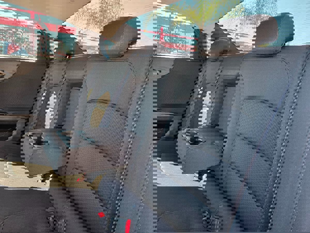 Used 2016 Chevrolet Malibu LT w/ Driver Confidence Package image 23