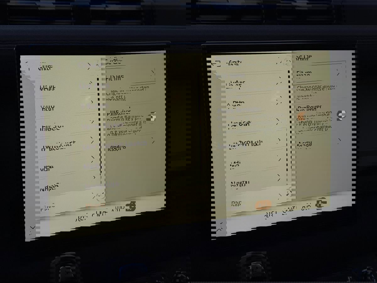 Used 2023 Land Rover Defender 110 75th Limited Edition image 59