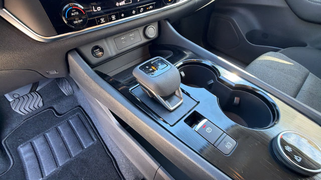 New 2026 Nissan Rogue SV AWD/4WD image 24