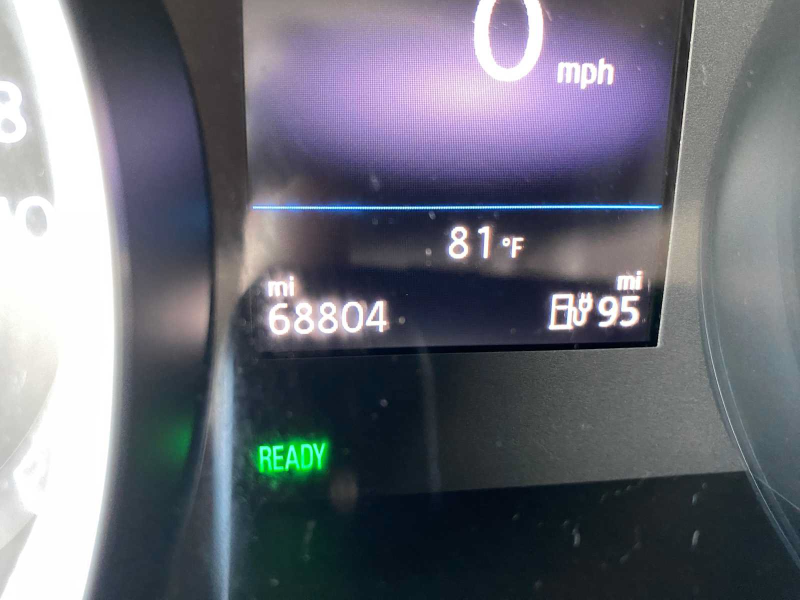 Used 2017 Volkswagen e-Golf SE FWD image 8