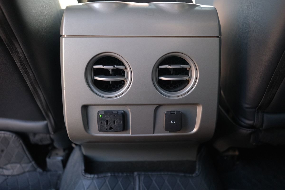 Used 2013 Ford F150 Raptor w/ Luxury Equipment Group AWD/4WD image 33