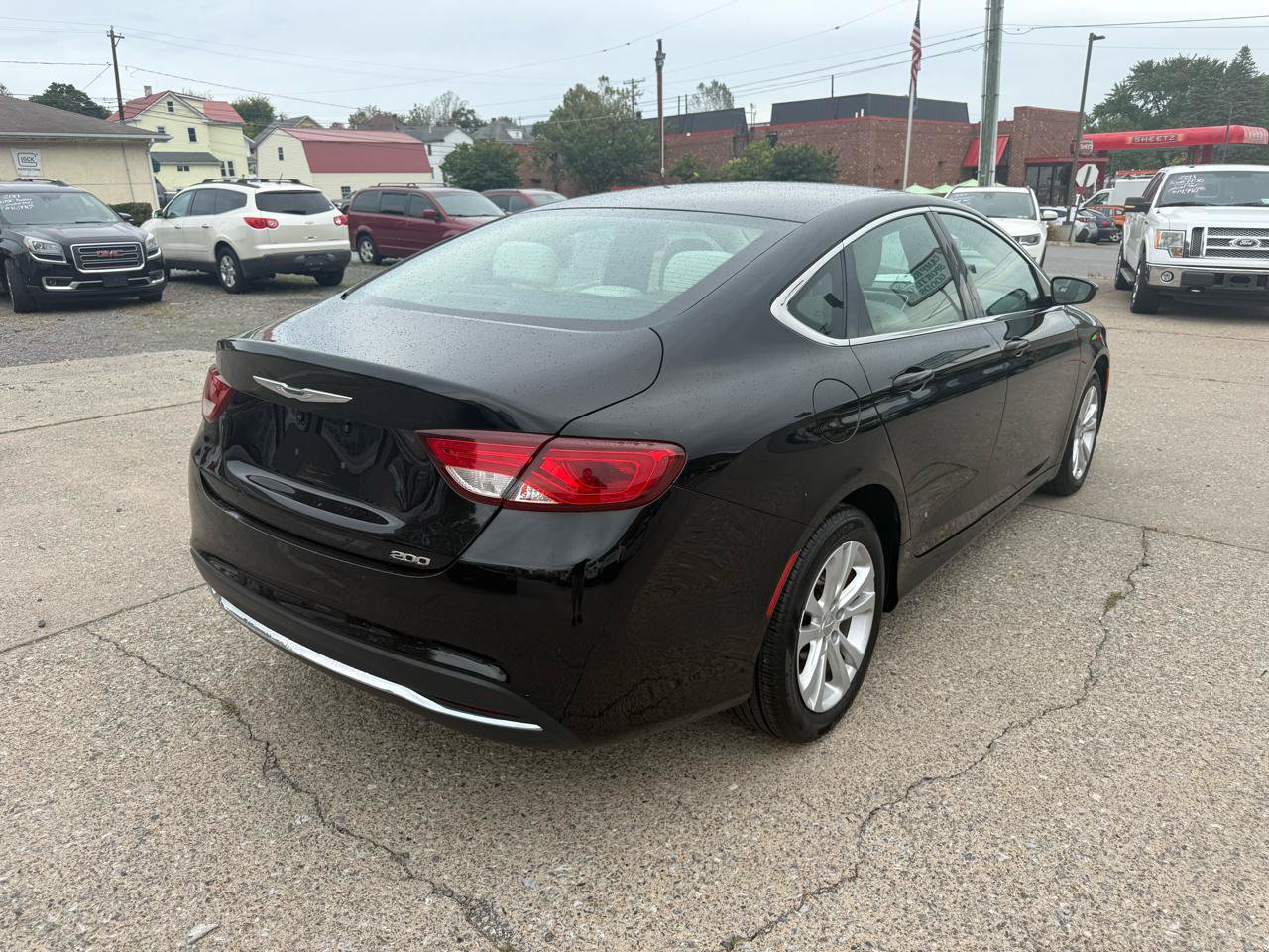 Used 2015 Chrysler 200 Limited FWD image 14