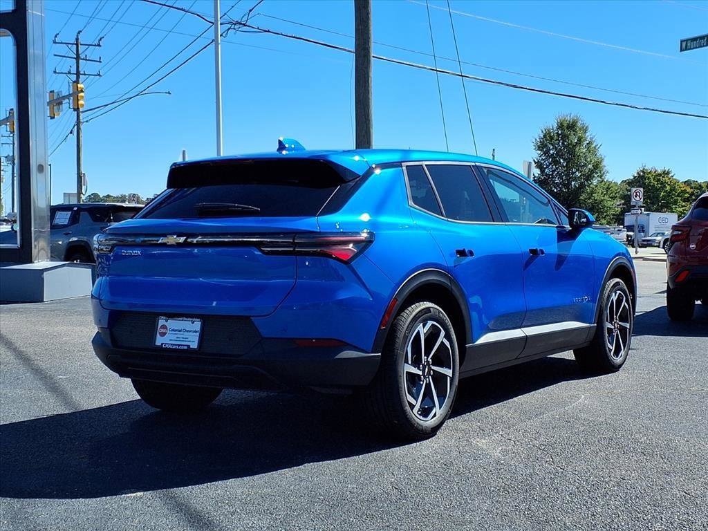 New 2026 Chevrolet Equinox EV LT image 3