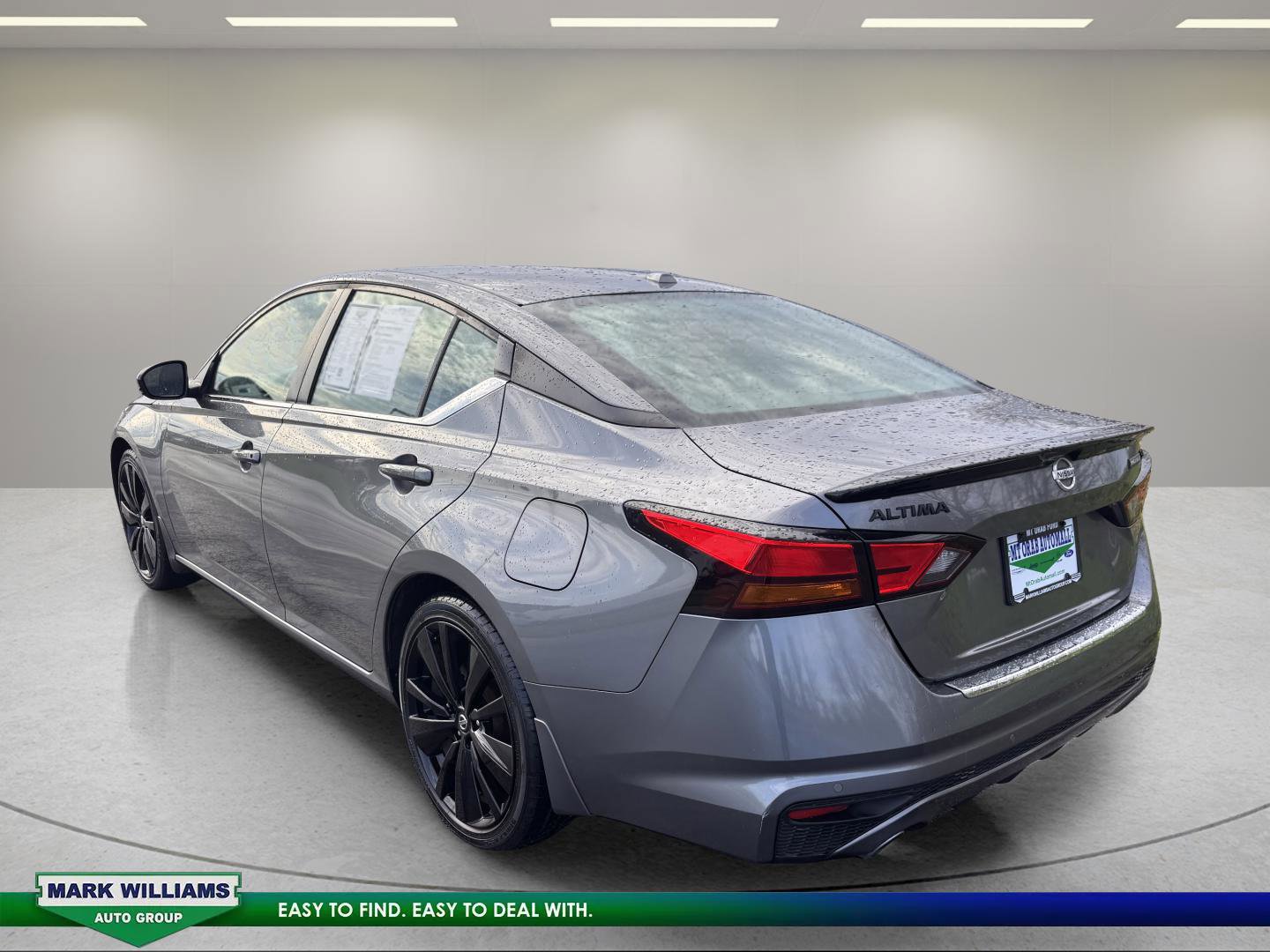 Used 2022 Nissan Altima 2.5 SR w/ Midnight Edition Package image 5