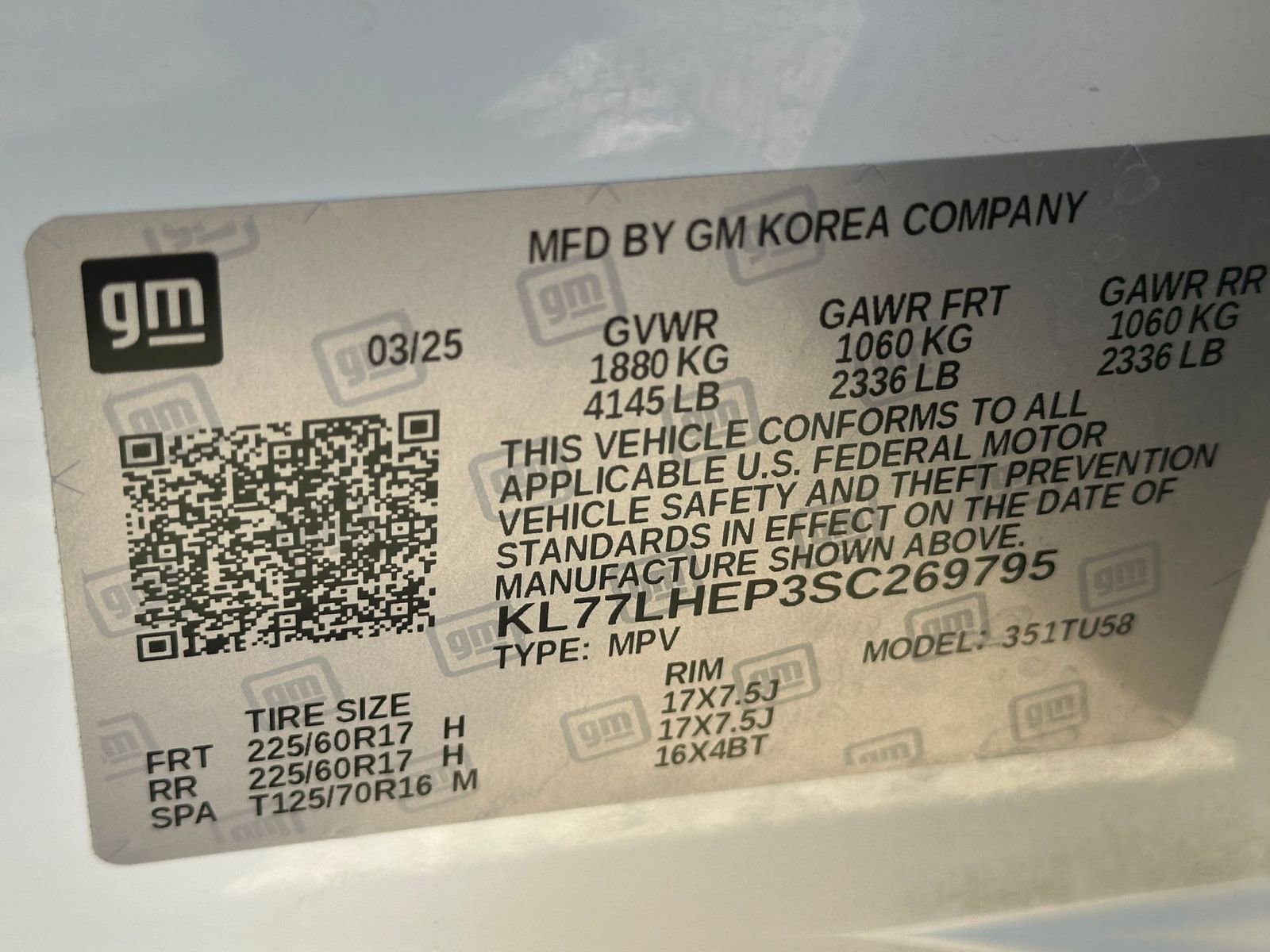 Used 2025 Chevrolet Trax LT w/ LT Convenience Package image 28