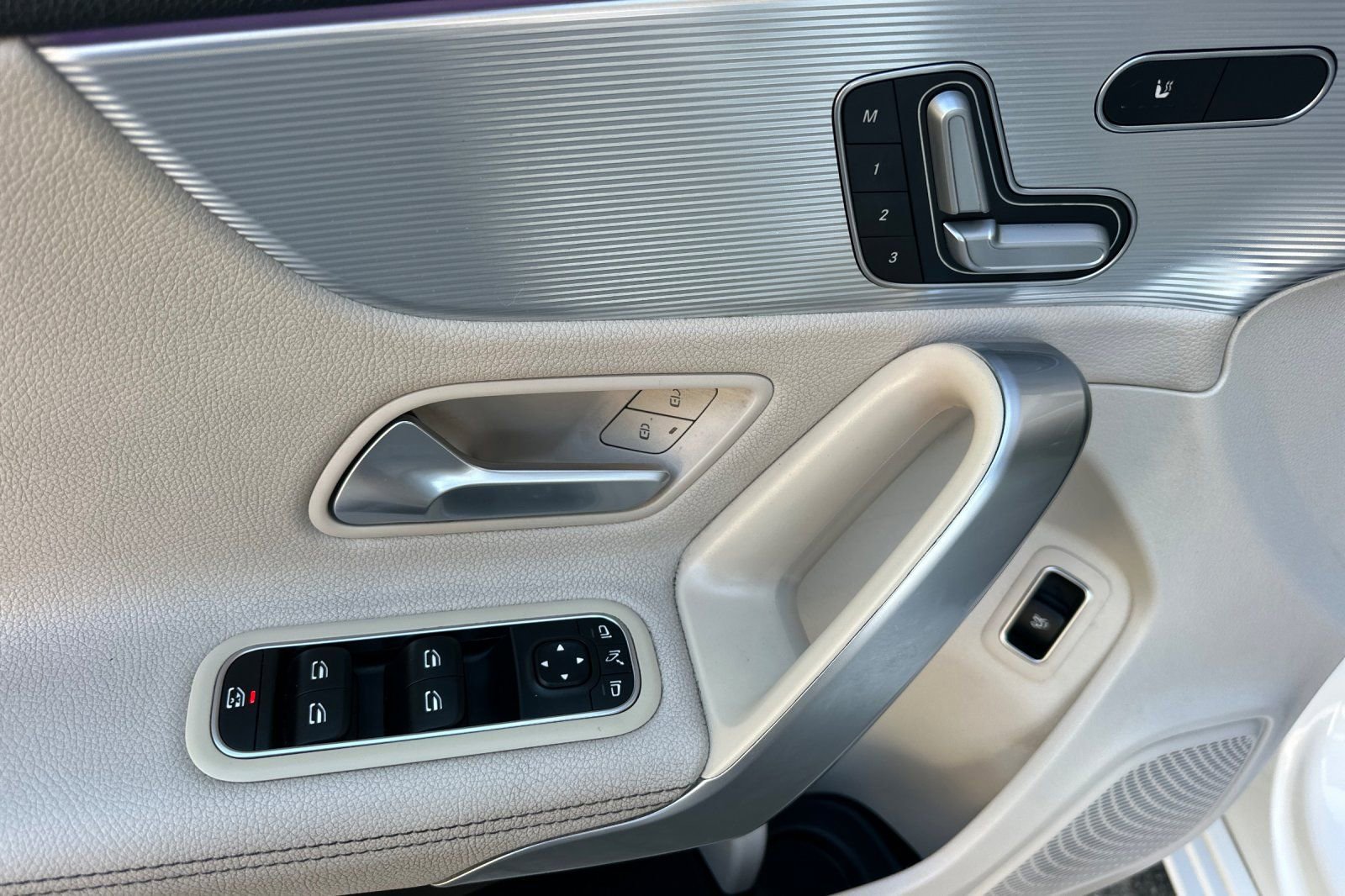 Used 2022 Mercedes-Benz A 220 image 11