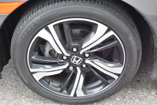 Used 2018 Honda Civic Touring image 48