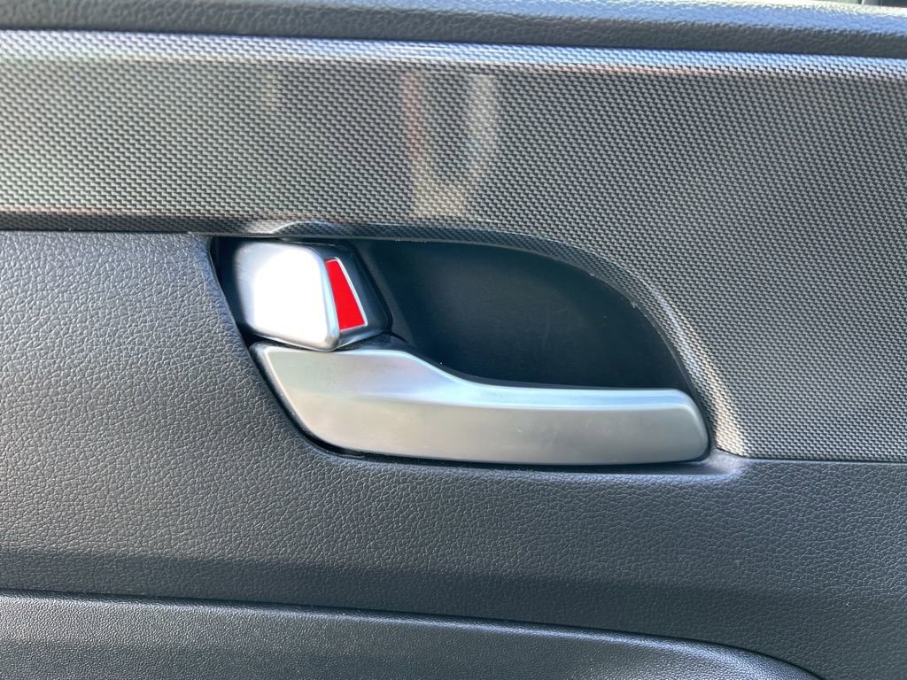 Used 2023 Hyundai Santa Fe SEL image 12