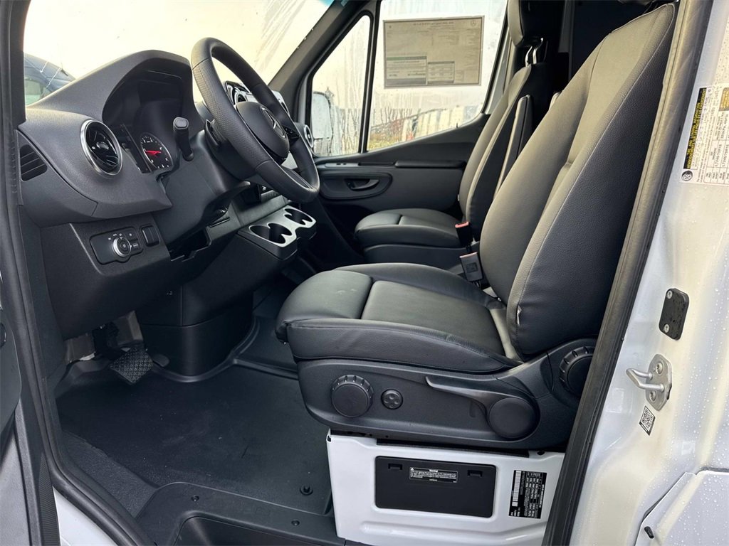 New 2026 Mercedes-Benz Sprinter 2500 image 17