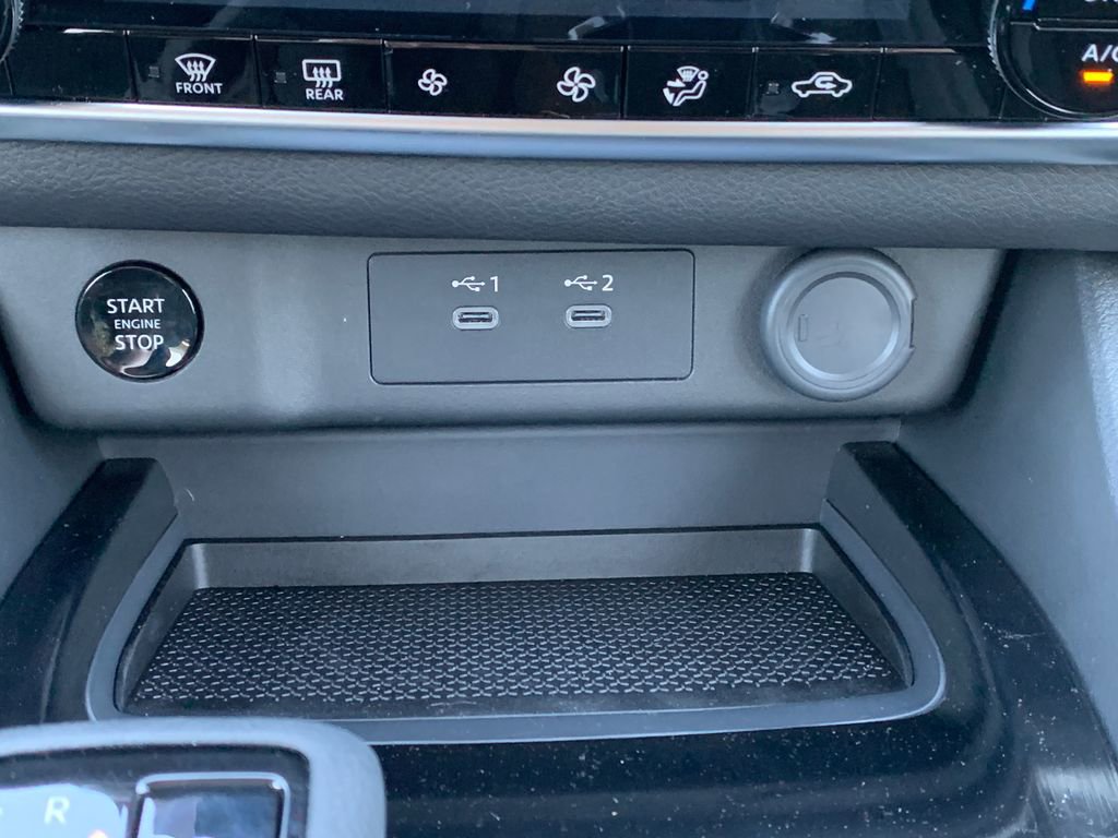 New 2026 Nissan Rogue SV image 17