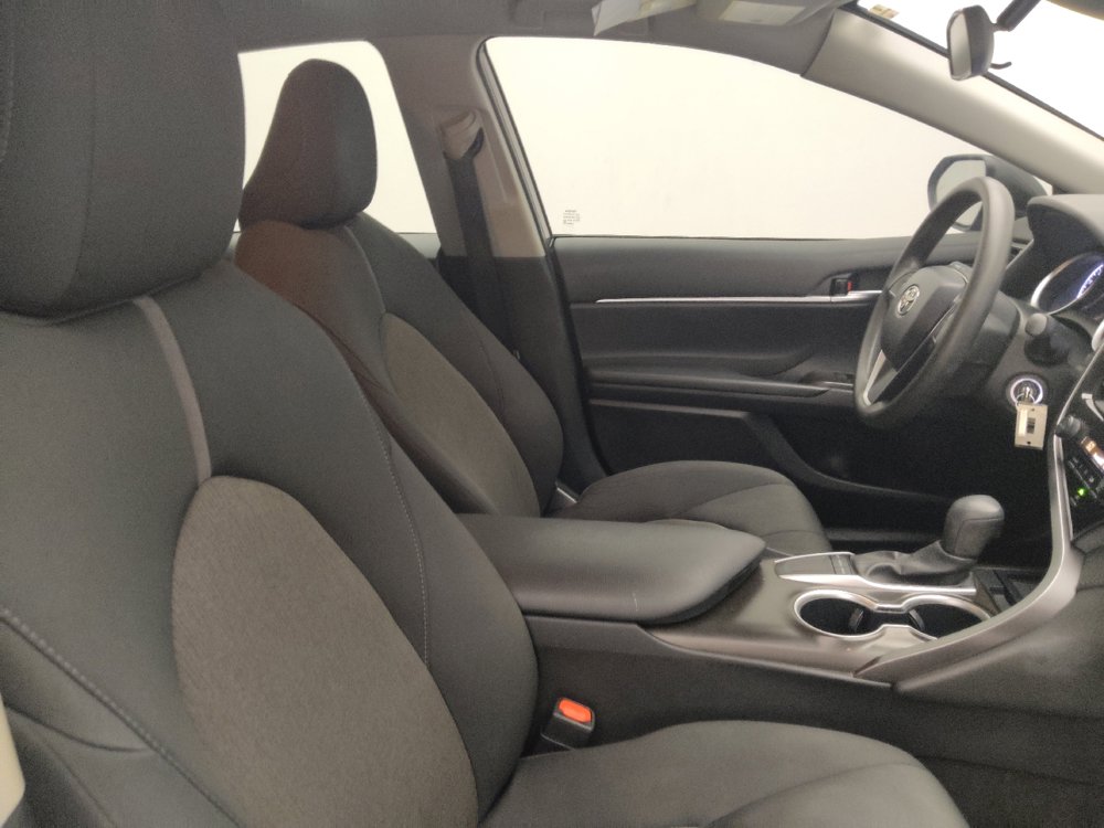 Used 2023 Toyota Camry LE FWD image 21
