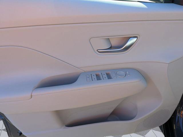 New 2026 Hyundai Kona SEL Premium image 9