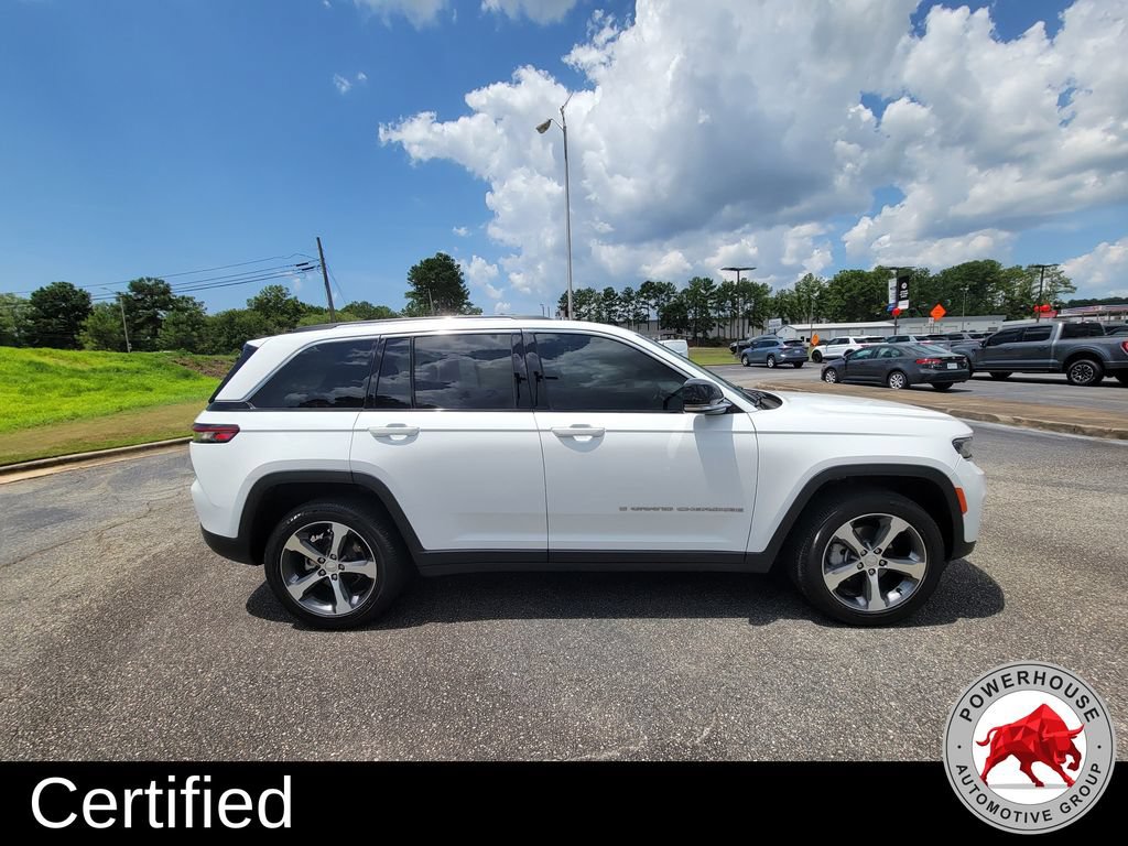Used 2024 Jeep Grand Cherokee Limited RWD image 8