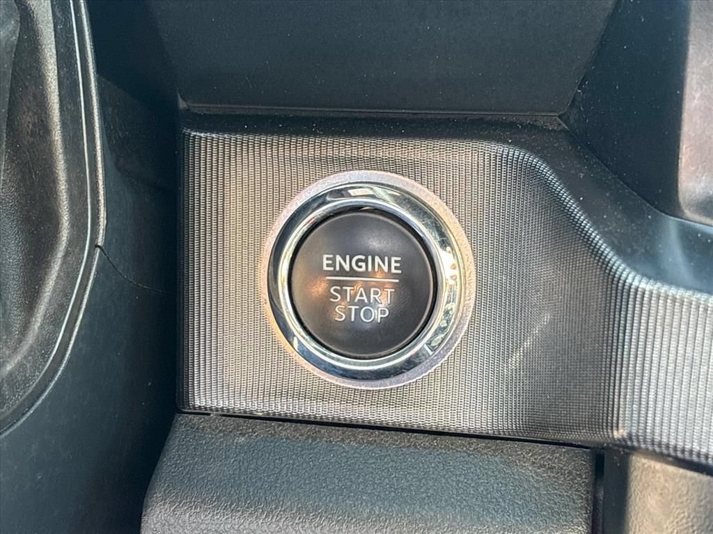 Used 2024 Ford F250 Platinum AWD/4WD image 35