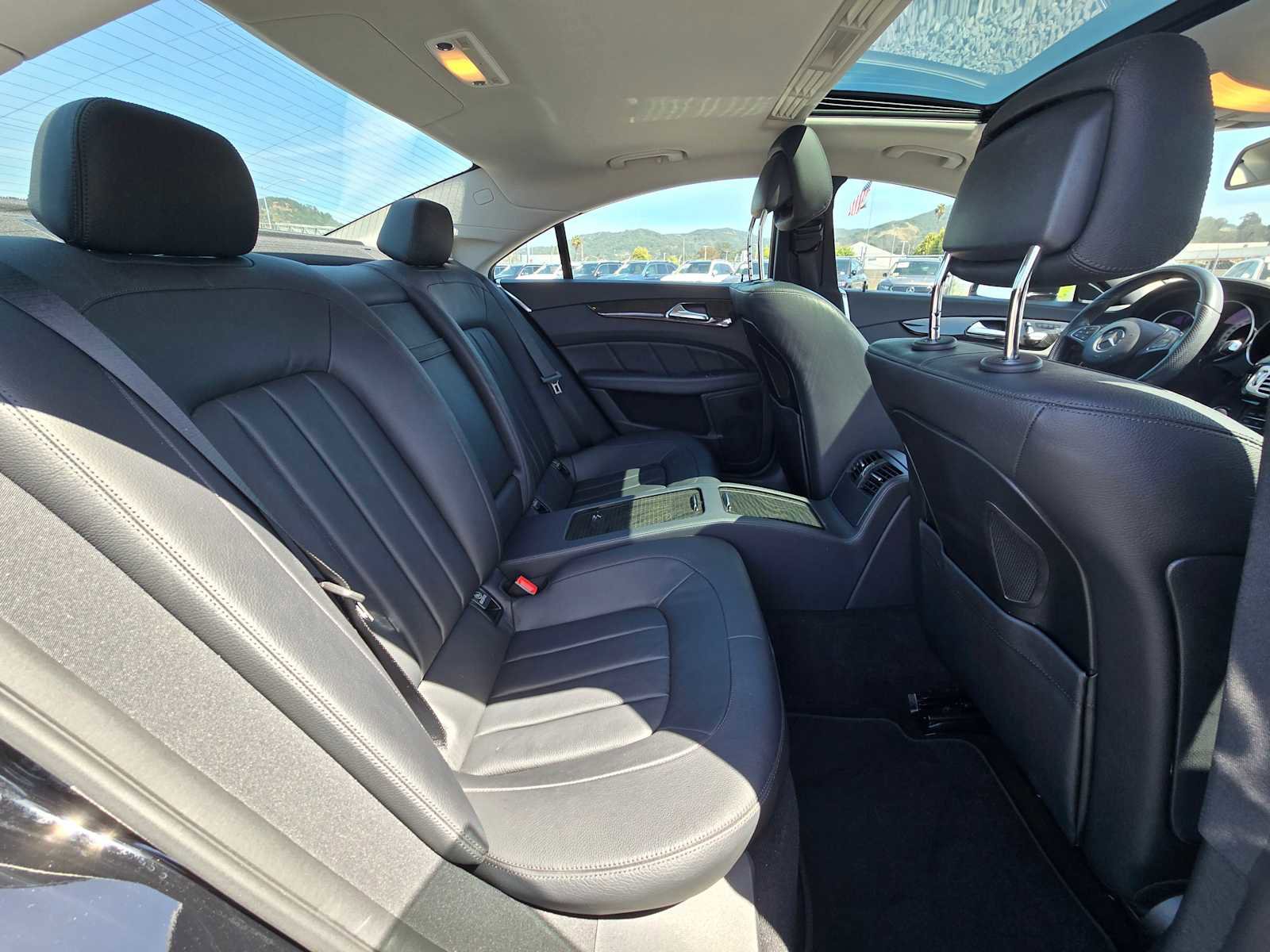 Used 2016 Mercedes-Benz CLS 400 image 12