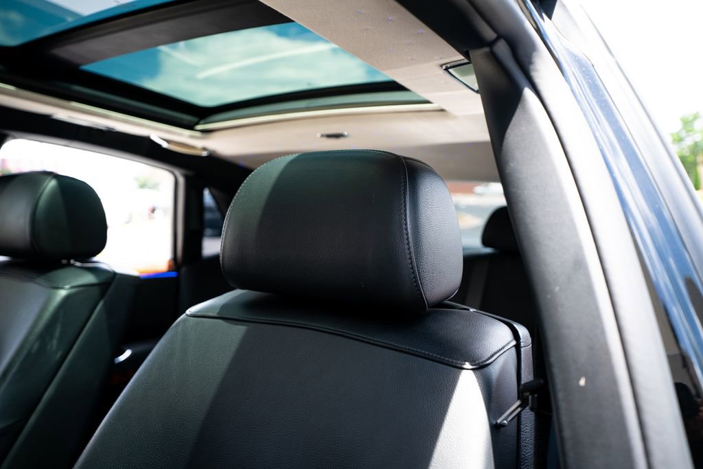 Used 2010 Rolls-Royce Ghost RWD image 32