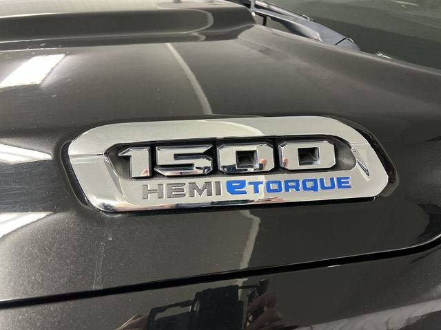Used 2024 RAM 1500 Limited image 32