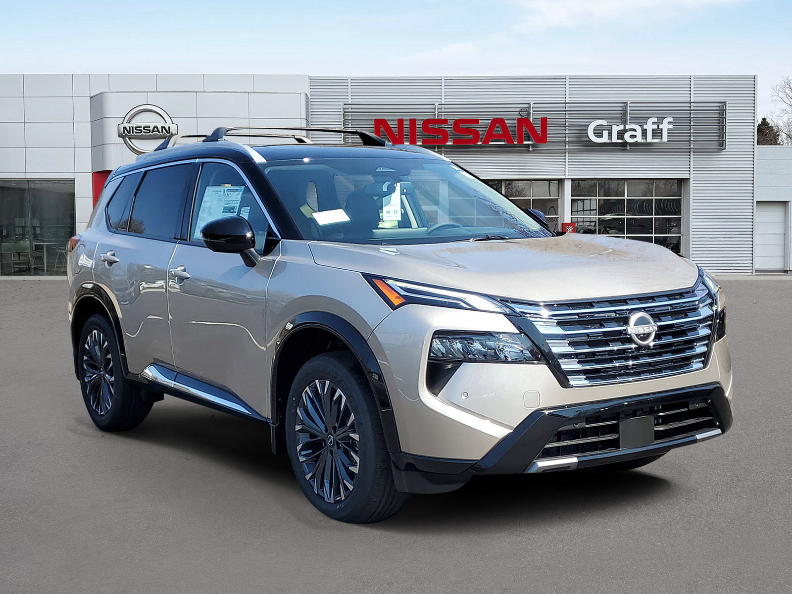 New 2026 Nissan Rogue Platinum AWD/4WD image 2