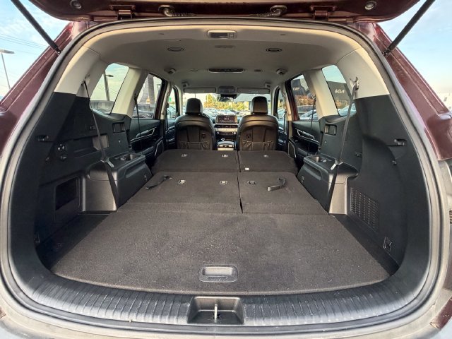 Certified 2022 Kia Telluride LX FWD image 30
