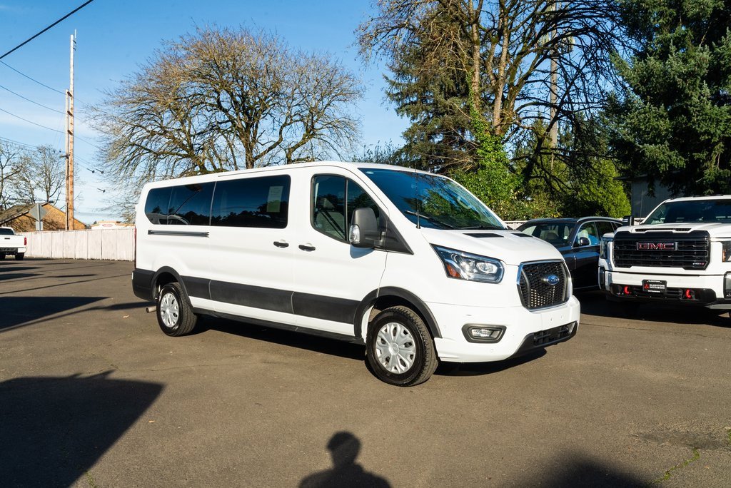 Used 2023 Ford Transit 350 XLT image 23