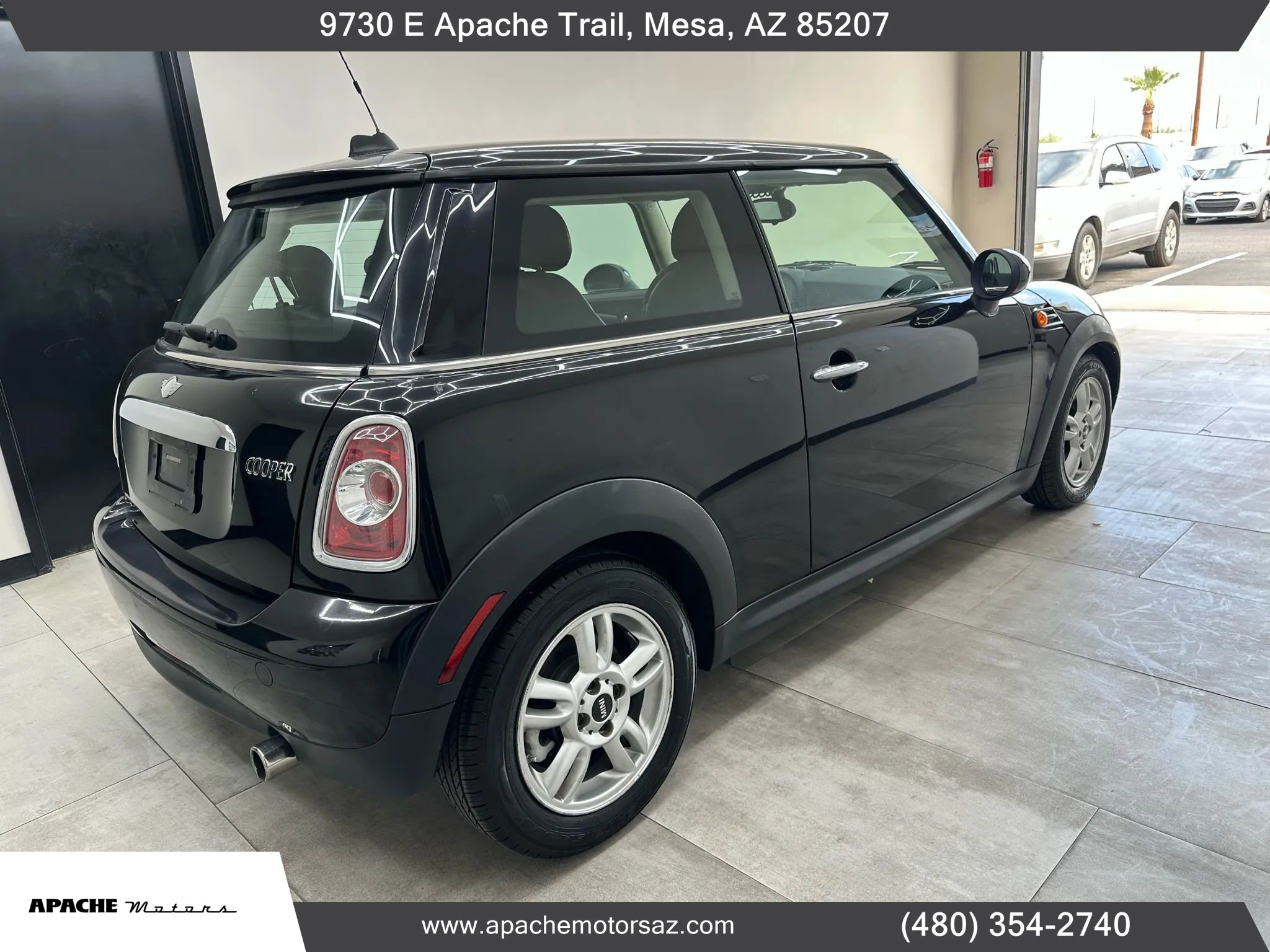 Used 2012 MINI Cooper Hardtop image 9