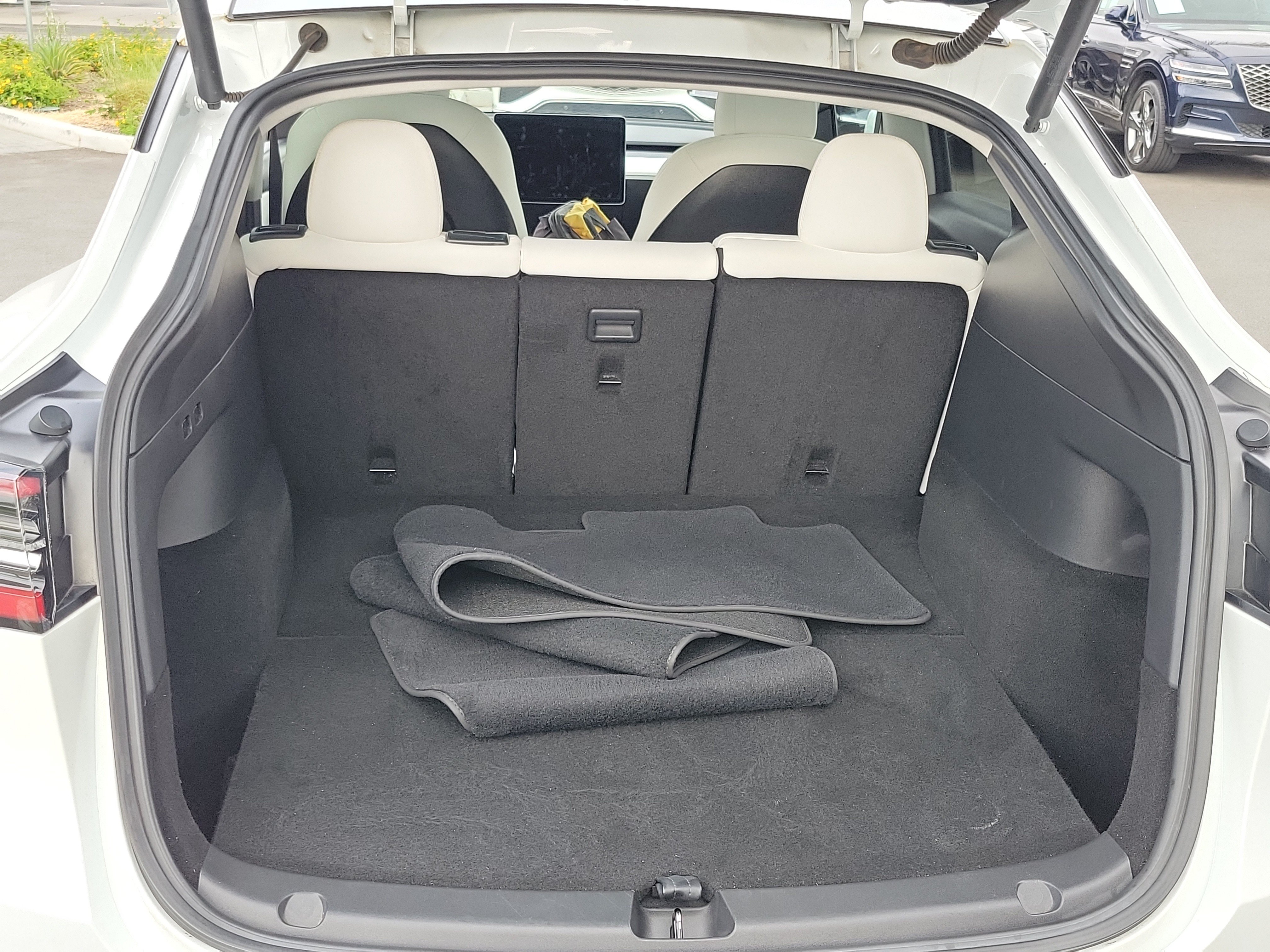 Used 2020 Tesla Model Y Long Range AWD/4WD image 21