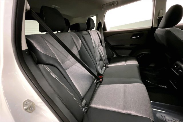Used 2021 Nissan Rogue SV AWD/4WD image 26