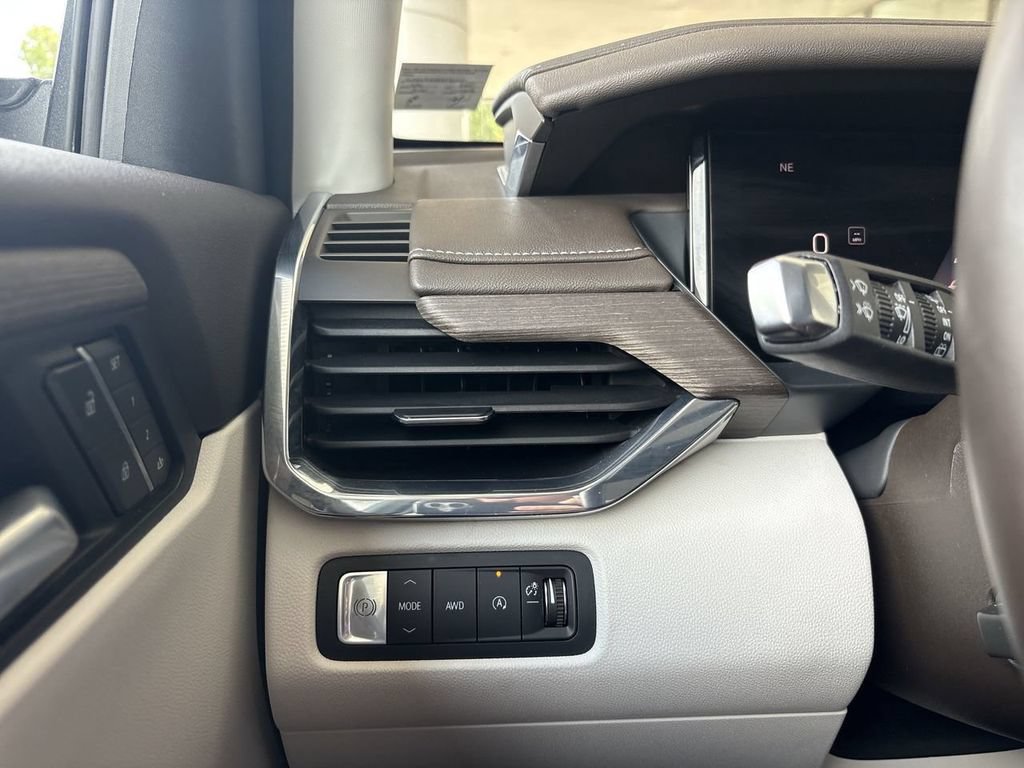 Certified 2024 GMC Acadia Denali AWD/4WD image 18