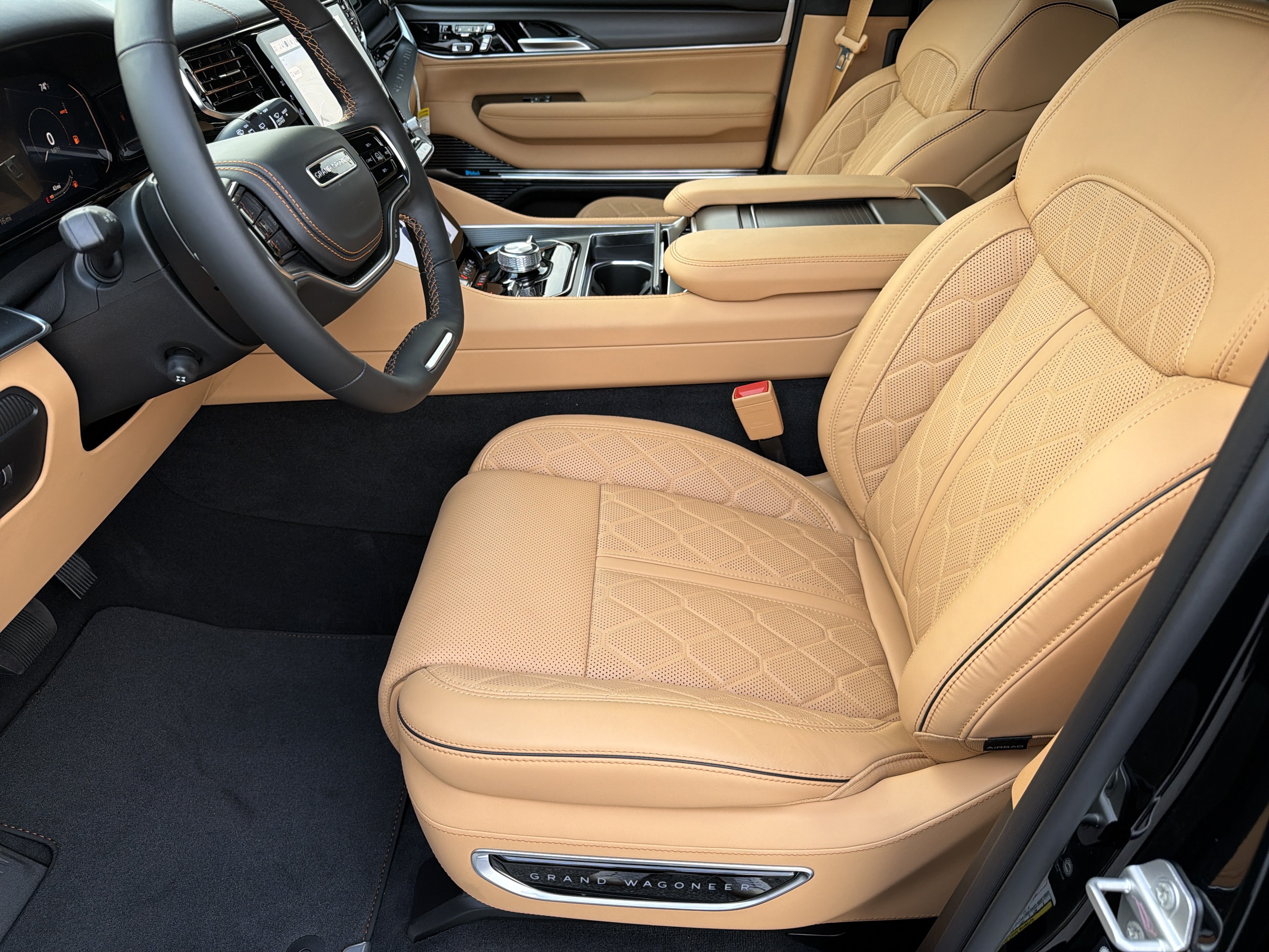 New 2026 Jeep Grand Wagoneer Summit AWD/4WD image 8