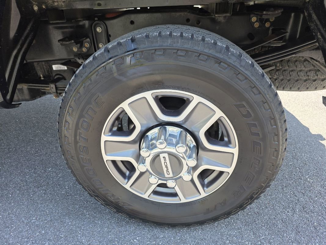 Used 2025 Ford F350 Lariat w/ Camper Package AWD/4WD image 35