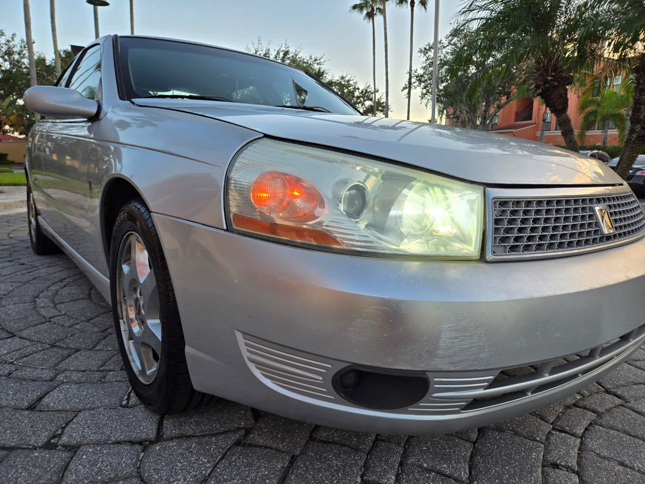 Used 2005 Saturn L-Series L300 FWD image 11