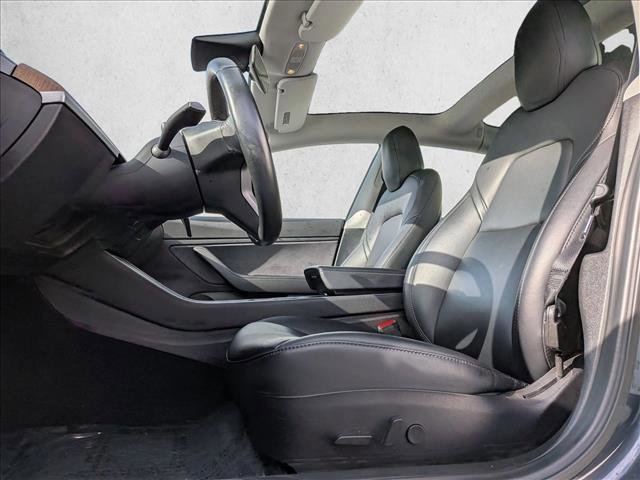 Used 2018 Tesla Model 3 Mid Range image 14