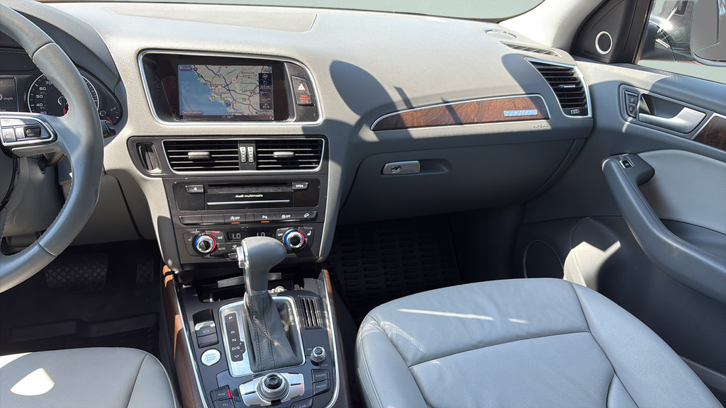 Used 2015 Audi Q5 3.0T Premium Plus w/ Technology Package AWD/4WD image 16