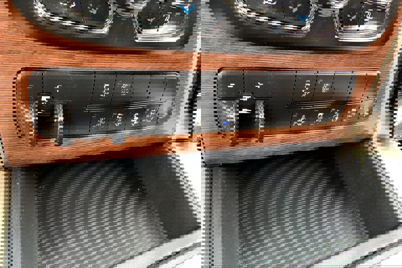 Used 2014 RAM 1500 Laramie w/ Convenience Group AWD/4WD image 30