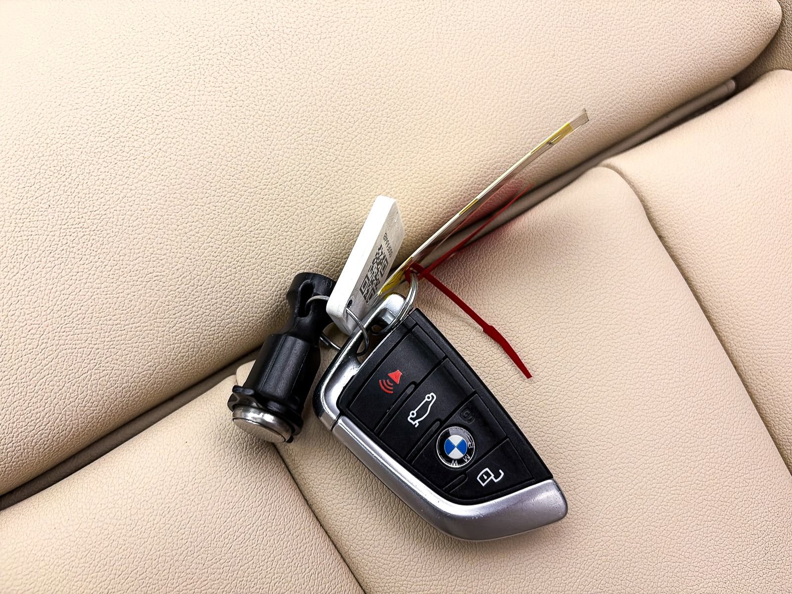 Used 2020 BMW 330i Sedan w/ Convenience Package RWD image 27