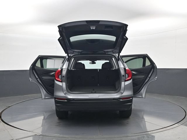 Used 2023 GMC Terrain SLT w/ Tech Package AWD/4WD image 32