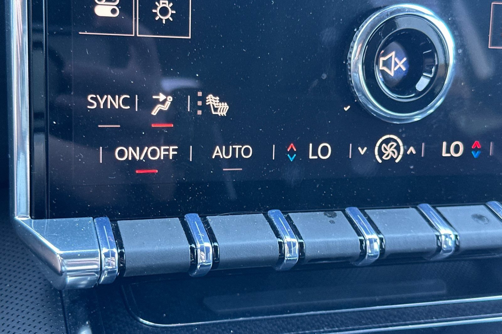 Used 2026 GMC Sierra EV Elevation AWD/4WD image 28