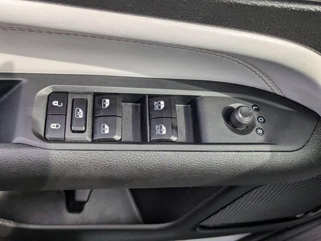 Used 2025 Jeep Compass Limited AWD/4WD image 15