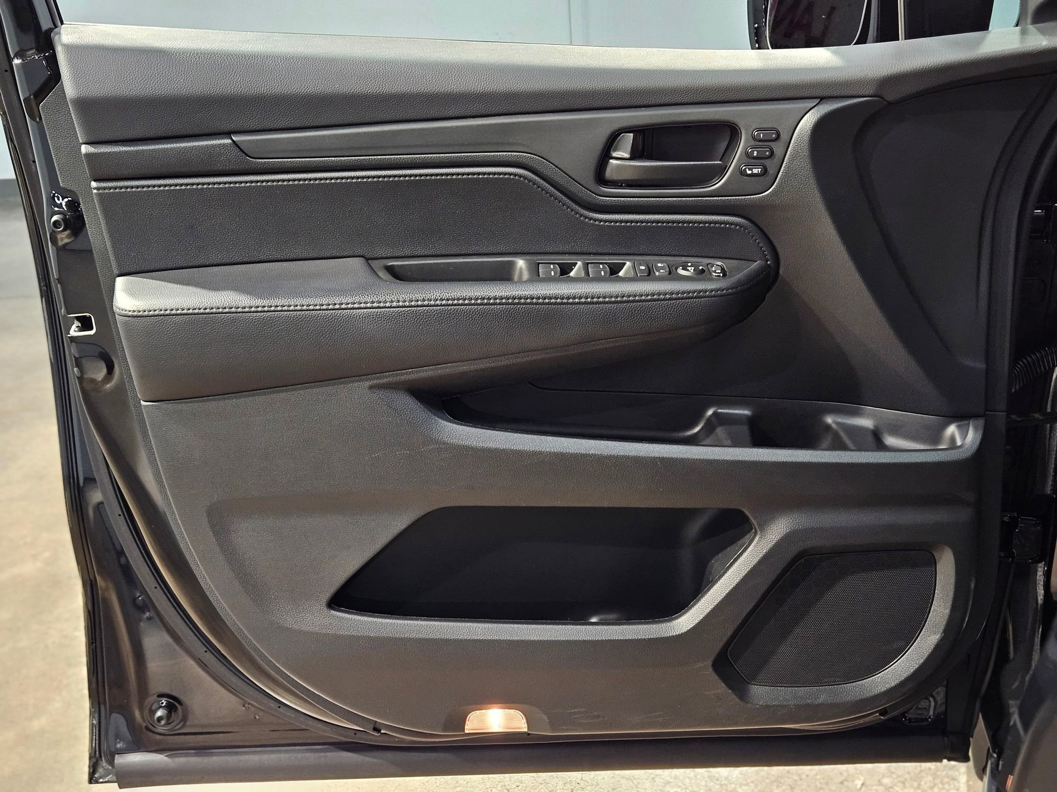 Used 2023 Honda Odyssey Sport image 20