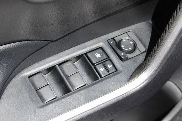 Certified 2020 Toyota RAV4 XLE Premium AWD/4WD image 19