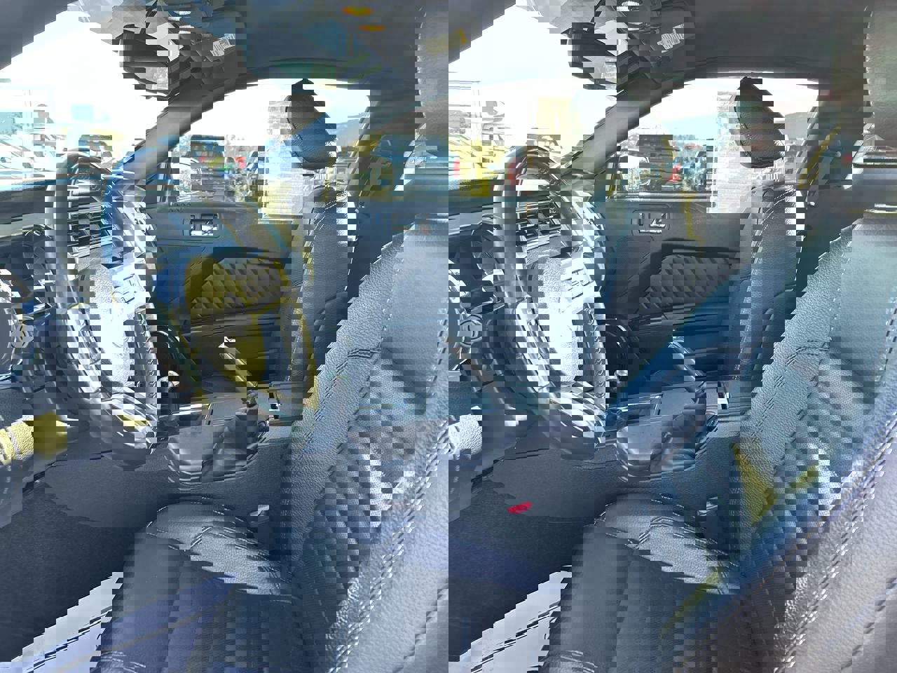 Used 2011 Ford Mustang GT Premium image 19