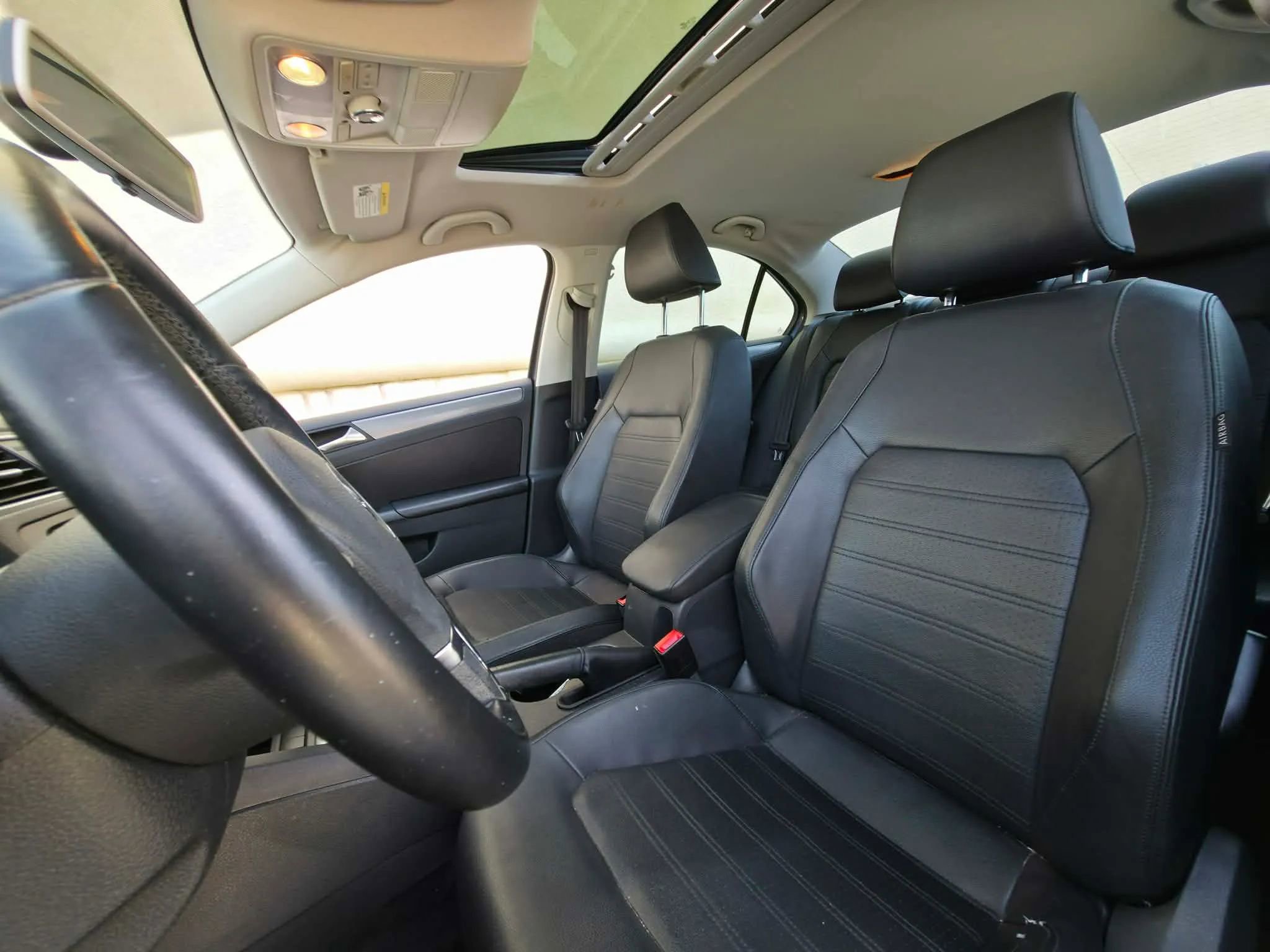 Used 2013 Volkswagen Jetta SEL FWD image 10