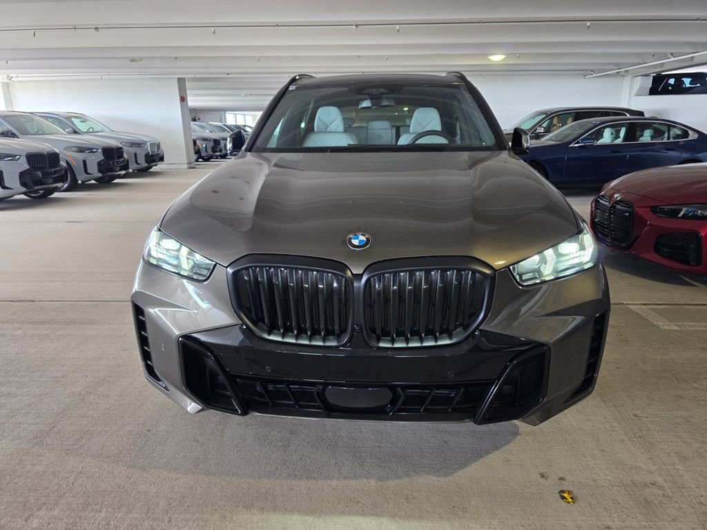 New 2026 BMW X5 sDrive40i RWD image 2