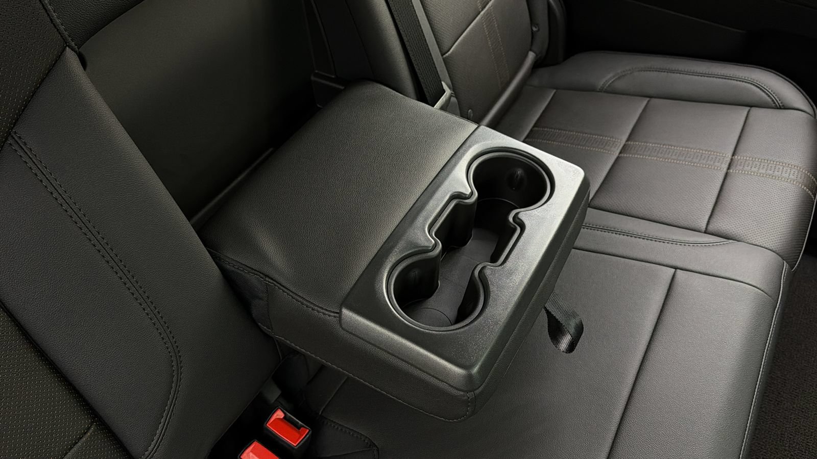 Used 2026 Chevrolet Silverado 2500 High Country w/ High Country Premium Package AWD/4WD image 44