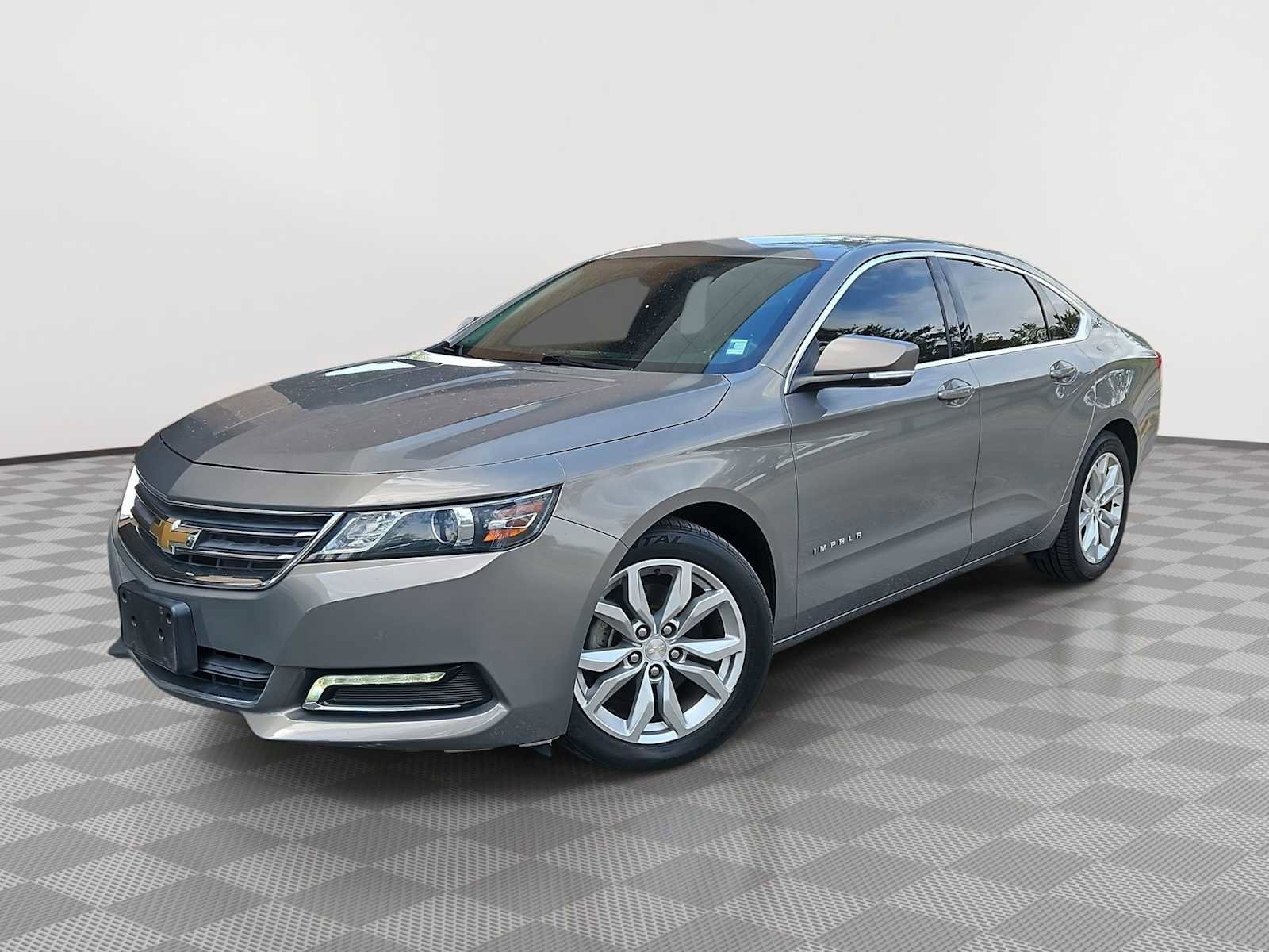 Used 2019 Chevrolet Impala LT image 1