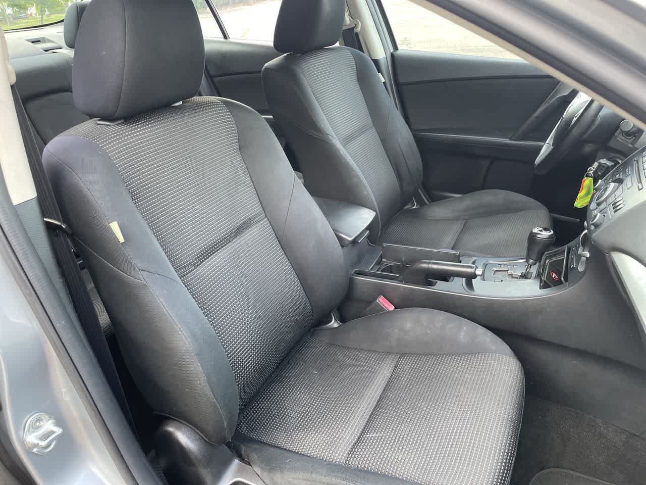 Used 2012 MAZDA MAZDA3 i Touring FWD image 22