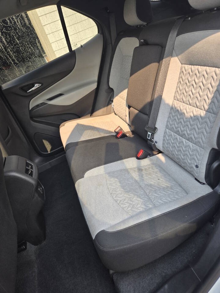 Used 2022 Chevrolet Equinox LS w/ LS Convenience Package FWD image 7
